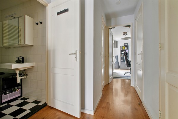 Medium property photo - Knollendamstraat 11-2, 1013 TL Amsterdam